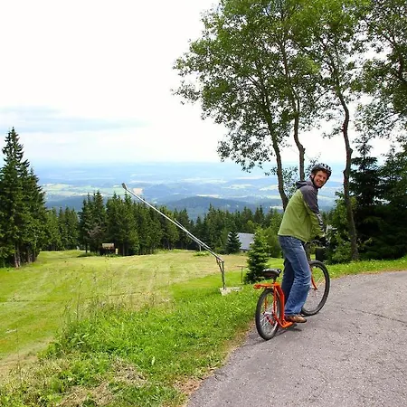 Happy Hill * Hradec Kralove